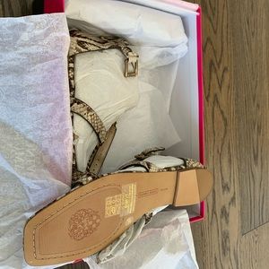 Vince Camuto flat sandals